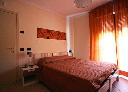 Albergo Le 2 Rose San Severino Marche Εξωτερικό φωτογραφία